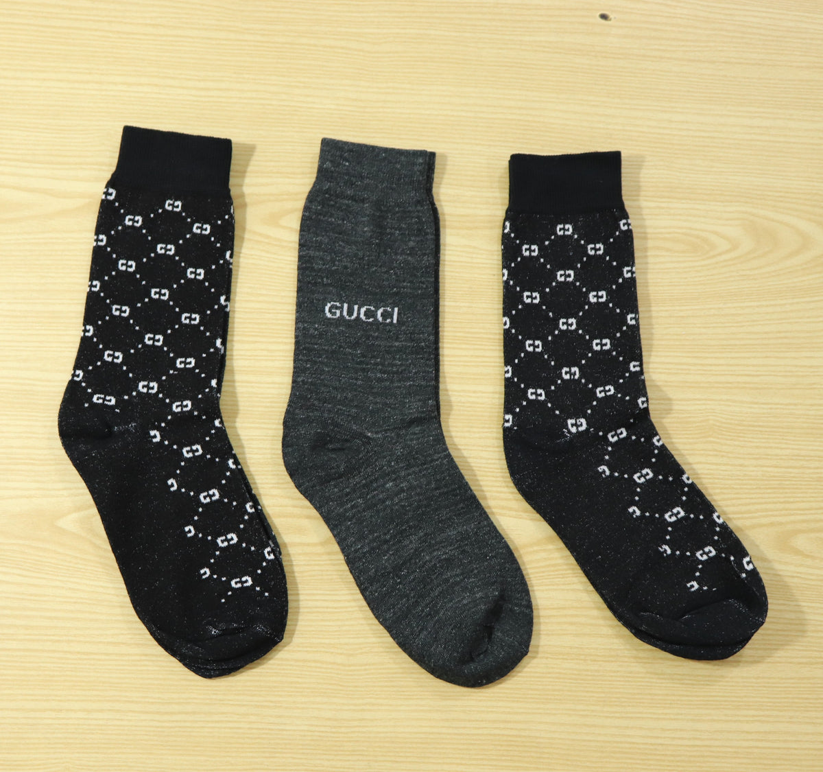 SKS016-GCI PACK OF 3 BRANDED FULL LENGHT SOCKS BOX